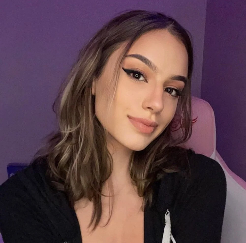 Issy Black
